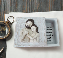 Load image into Gallery viewer, Father Daughter Keepsake Box Daughter gifts from Dad, Daughter Birthday Christmas gifts TNK3