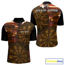 Load image into Gallery viewer, Gold Dartboard &amp; Dart Arrows Pattern, Darts Team Shirt For Men - Customizable Name NYN0387